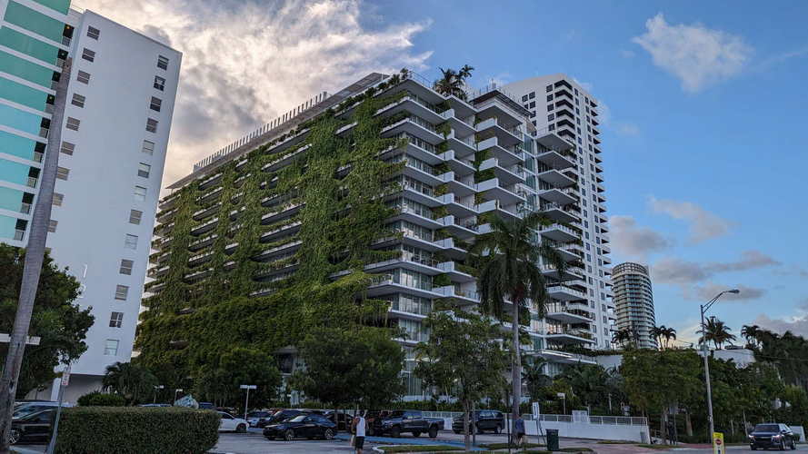 MIA_2023-08-27 18-43-17_PXL_20230827_224317143